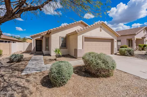 17468 W Coyote Trail Dr, Goodyear, AZ 85338