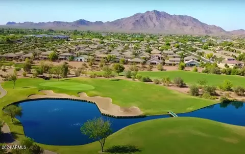 3365 E Meadowview Ct, Gilbert, AZ 85298