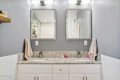 7010 N 13th Pl, Phoenix, AZ 85020 photo 10