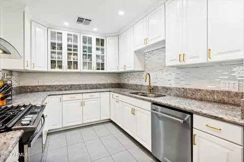 7010 N 13th Pl, Phoenix, AZ 85020 photo 5
