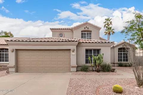 4446 E Graythorn St, Phoenix, AZ 85044