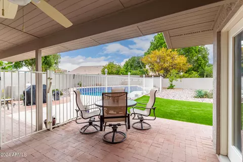4446 E Graythorn St, Phoenix, AZ 85044 photo 31
