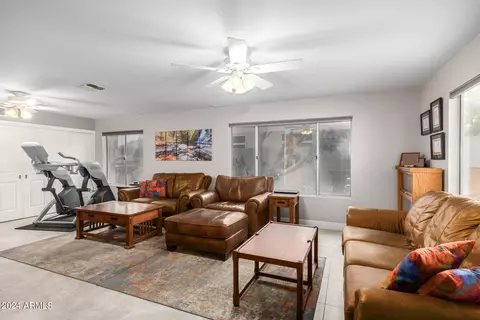 4446 E Graythorn St, Phoenix, AZ 85044 photo 13