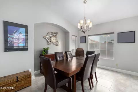 4446 E Graythorn St, Phoenix, AZ 85044 photo 7