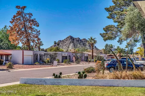 2840 E Sunnyside Dr, Phoenix, AZ 85028 photo 29