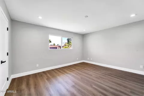 2840 E Sunnyside Dr, Phoenix, AZ 85028 photo 10
