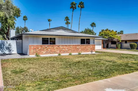 2840 E Sunnyside Dr, Phoenix, AZ 85028 photo 28