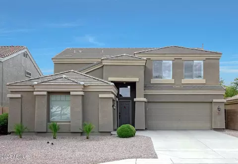 2611 E Mine Creek Rd, Phoenix, AZ 85024