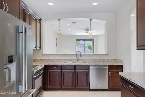 Kitchen - 1365 E Frances Ln, Gilbert, AZ 85295 photo 2 of 4