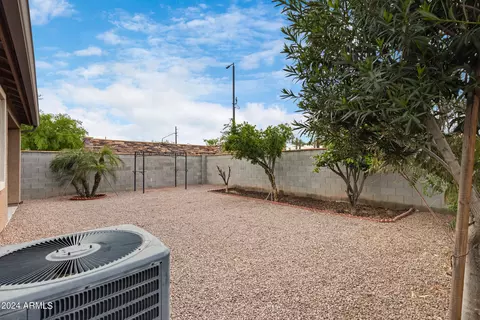 Exterior - 1365 E Frances Ln, Gilbert, AZ 85295 photo 7 of 8