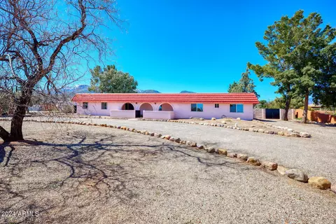 5040 S Equestrian Ave, Sierra Vista, AZ 85650