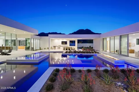 6277 E Cholla Dr, Paradise Valley, AZ 85253