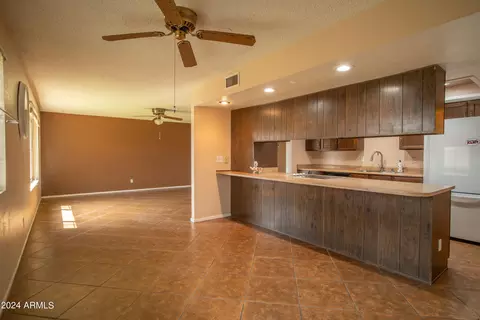 1529 E 8th Ave, Mesa, AZ 85204 photo 2