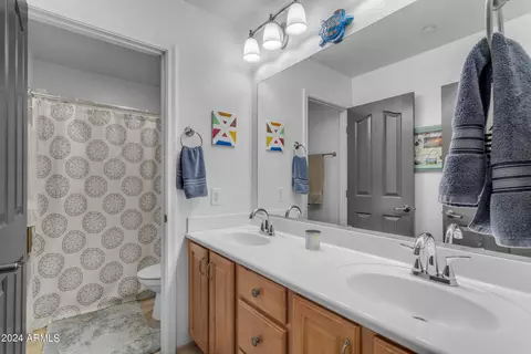 Bath - 2712 E Virginia St, Gilbert, AZ 85296 photo 4 of 4