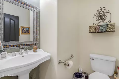Bath - 2712 E Virginia St, Gilbert, AZ 85296 photo 3 of 4
