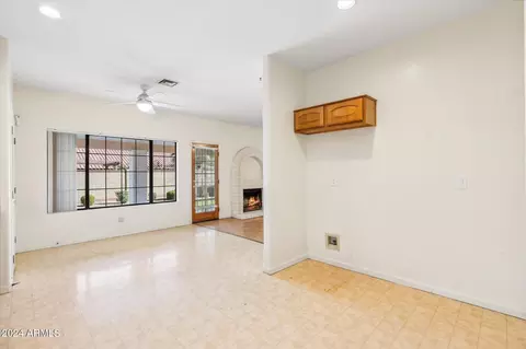 2034 E Diamond Dr, Tempe, AZ 85283 photo 17