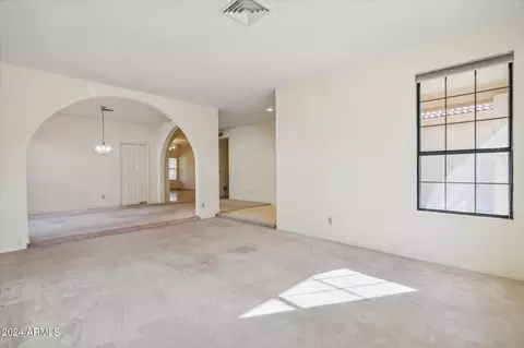 2034 E Diamond Dr, Tempe, AZ 85283 photo 10