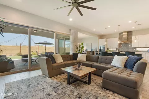 10660 E Thatcher Ave, Mesa, AZ 85212 photo 6