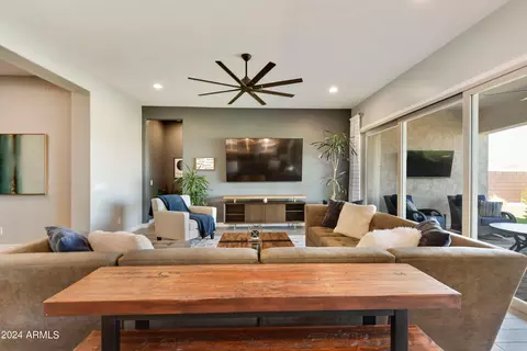 10660 E Thatcher Ave, Mesa, AZ 85212 photo 4