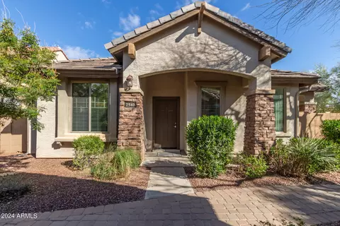 2540 S Portland Ave, Gilbert, AZ 85295