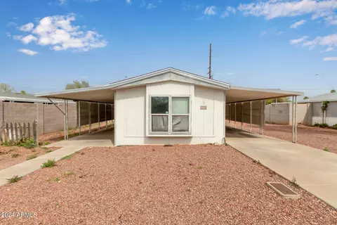 7726 E Gale Ave, Mesa, AZ 85209