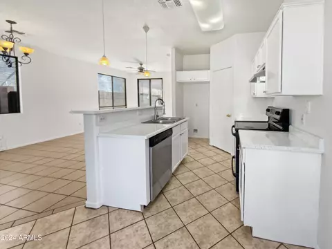 9047 E Gable Ave, Mesa, AZ 85209 photo 6