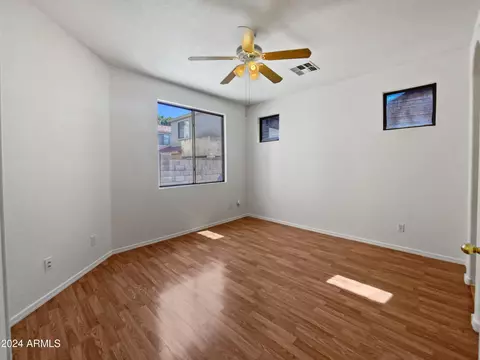 9047 E Gable Ave, Mesa, AZ 85209 photo 5