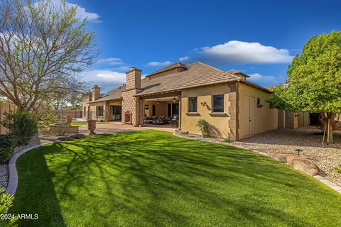 Exterior - 7041 E Ingram St, Mesa, AZ 85207 photo 6 of 29