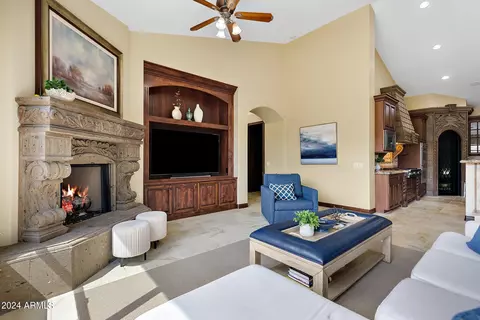 Living - 7041 E Ingram St, Mesa, AZ 85207 photo 10 of 13