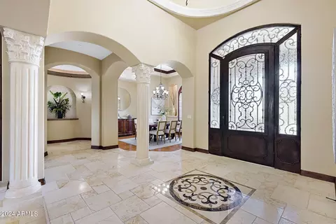 Entry Way - 7041 E Ingram St, Mesa, AZ 85207 photo 2 of 7