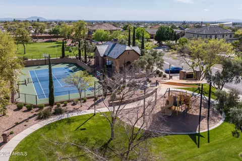 View/Area - 7041 E Ingram St, Mesa, AZ 85207 photo 3 of 4