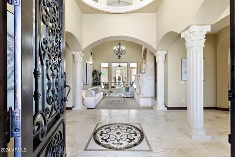Entry Way - 7041 E Ingram St, Mesa, AZ 85207 photo 1 of 7