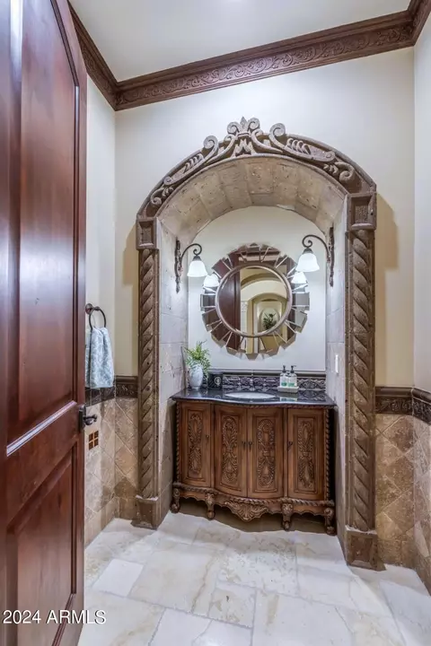 Bath - 7041 E Ingram St, Mesa, AZ 85207 photo 1 of 11