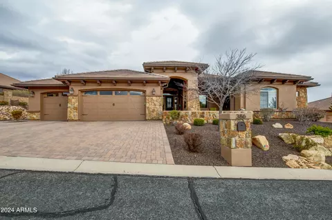 386 Zachary Dr, Prescott, AZ 86301