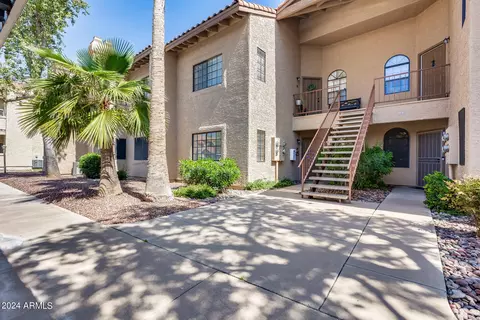 930 N Mesa Dr #1062, Mesa, AZ 85201