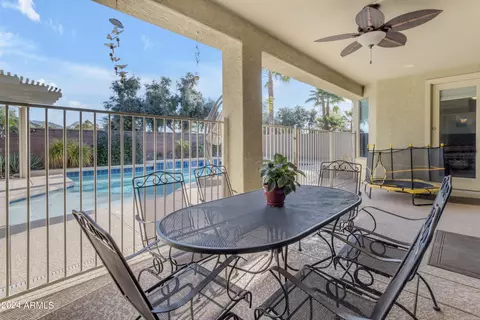 Exterior - 3405 E Fandango Dr, Gilbert, AZ 85298 photo 6 of 11