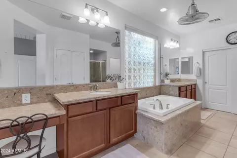 Bath - 3405 E Fandango Dr, Gilbert, AZ 85298 photo 1 of 5