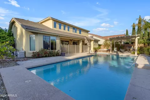 Exterior - 3405 E Fandango Dr, Gilbert, AZ 85298 photo 7 of 11