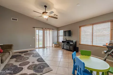 843 E Sheffield Ave, Gilbert, AZ 85296 photo 7