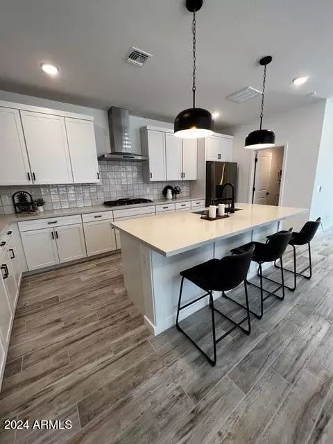 9403 E Supernova Dr, Mesa, AZ 85212 photo 5