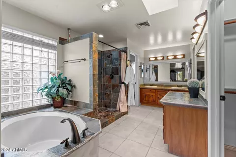1834 E Cypress Tree Dr, Gilbert, AZ 85234 photo 20