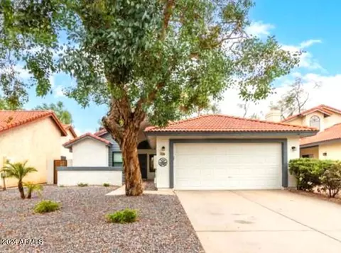 1097 N Willow St, Chandler, AZ 85226