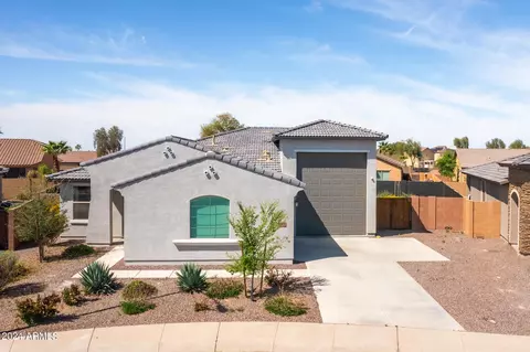 2043 N Vega Ct, Casa Grande, AZ 85122