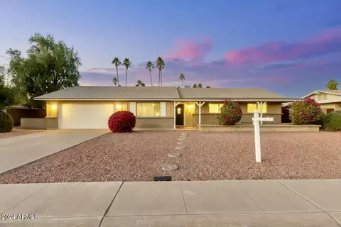 1890 E Minton Dr, Tempe, AZ 85282 photo 4