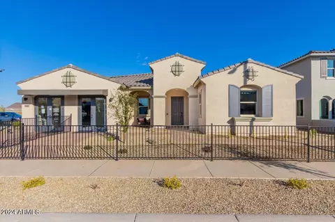 14126 W Crabapple Dr, Surprise, AZ 85387