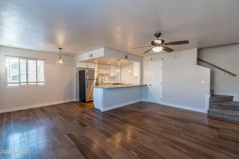 4761 E Moreland St, Phoenix, AZ 85008 photo 2