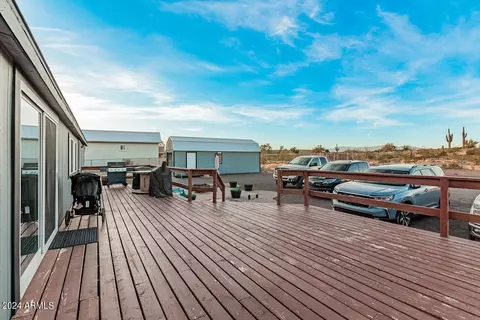 2608 W Estrella Rd, New River, AZ 85087