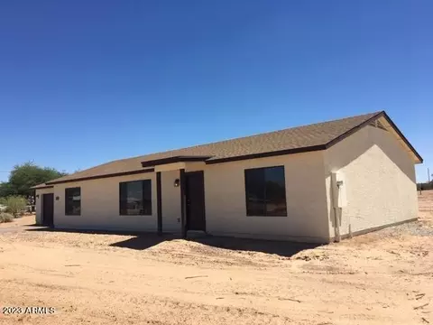33177 W Flower St, Tonopah, AZ 85354