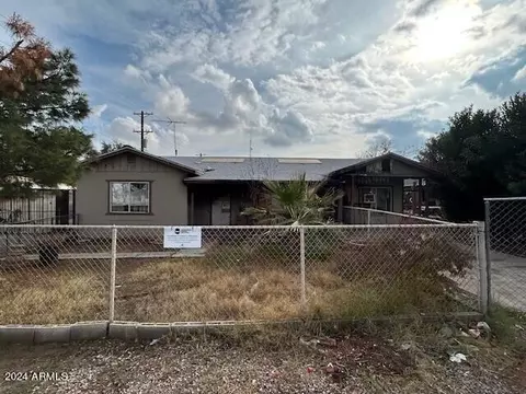 2239 W Medlock Dr, Phoenix, AZ 85015