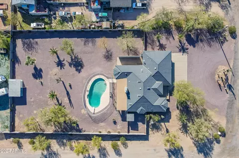10933 Elmwood St, Mesa, AZ 85207
